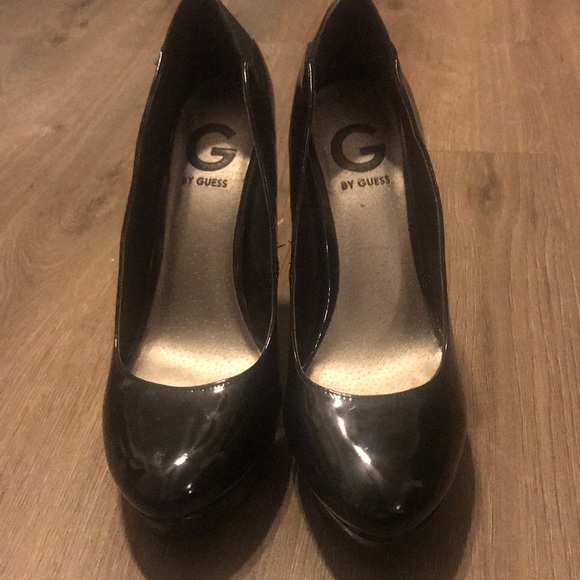 G by Guess Black Heels 8 - Picture 2 of 6